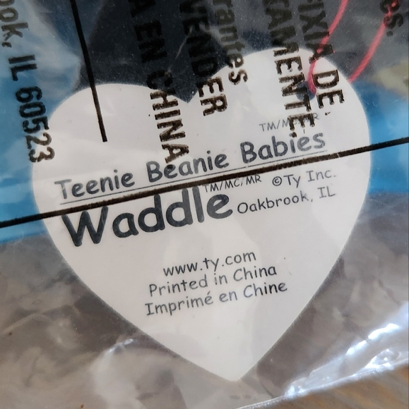 🧸🐧 Ty Beanie Baby “Waddle” the Penguin – McDonald’s 1998, Sealed, Vintage - Picture 5 of 10